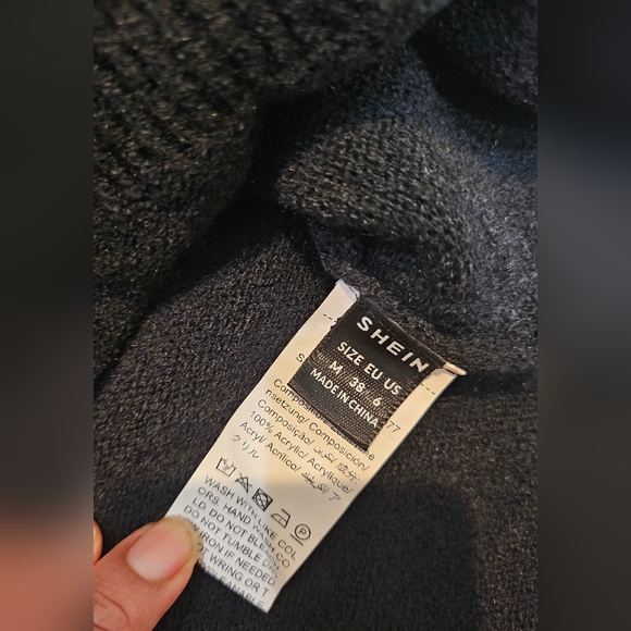 Mini long sleeves dress. Size M - Picture 4 of 4